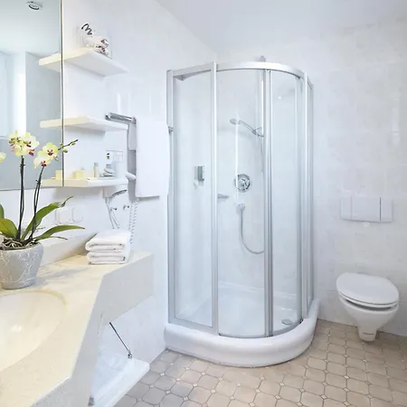 酒店 Ancora Timmendorfer Strand, Pool Inklusive